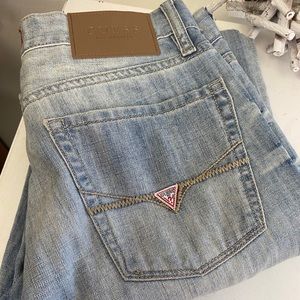 Guess Straight Leg Jeans